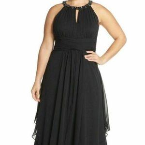 Eliza J Embellished Key Hole Halter Chiffon Gown Sz 10